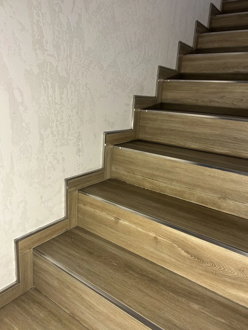 Umbau · Treppe – Treppe in Holzoptik